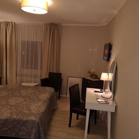 באדן-באדן Hotel Loehr מראה חיצוני תמונה