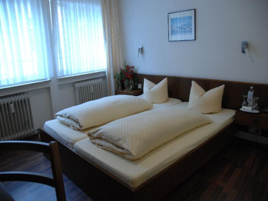 באדן-באדן Hotel Loehr מראה חיצוני תמונה
